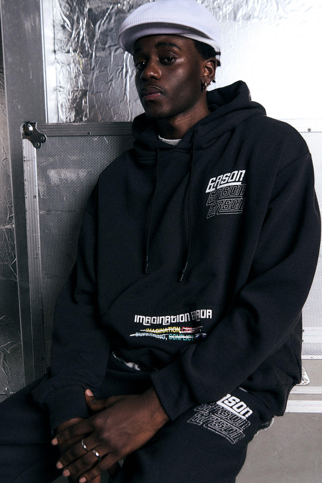 IMAGINATION ERROR HOODIE