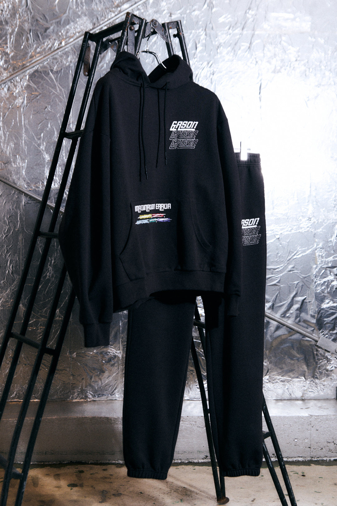 IMAGINATION ERROR HOODIE