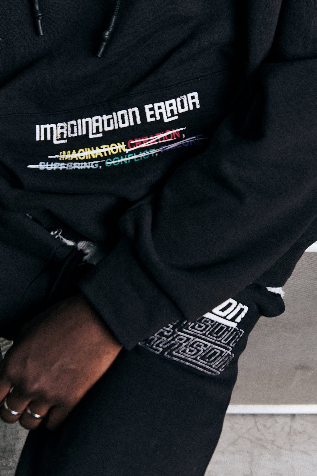 IMAGINATION ERROR SWEAT PANTS