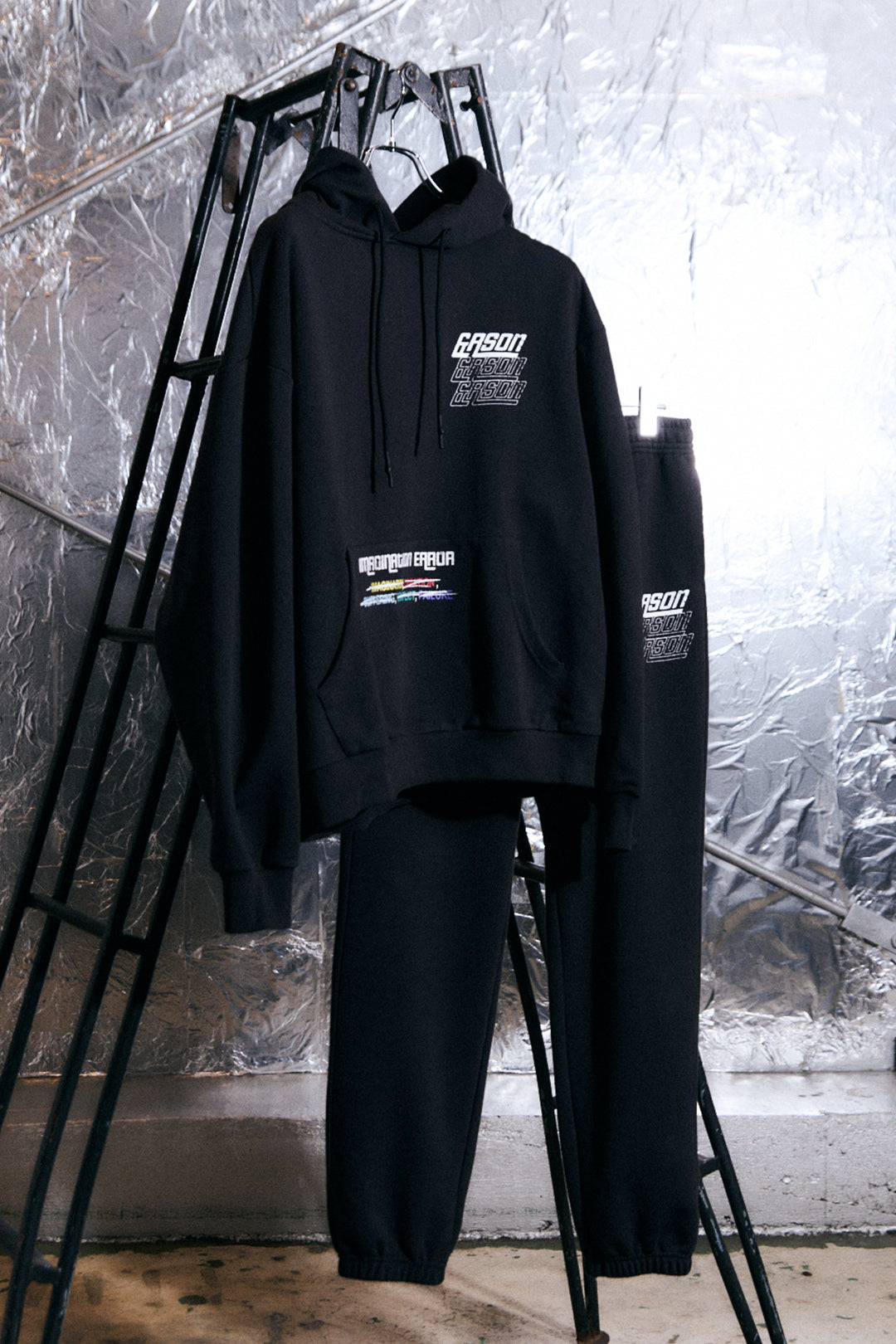 IMAGINATION ERROR SWEAT PANTS