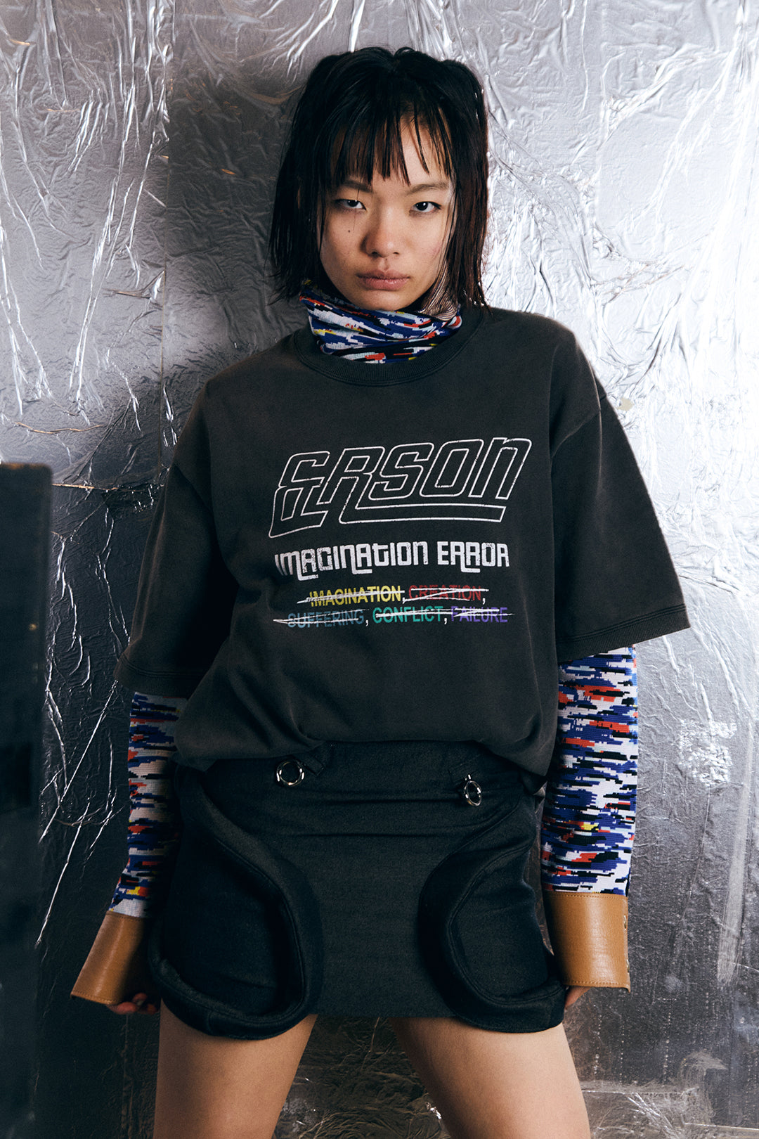 IMAGINATION ERROR T-SHIRTS BLACK