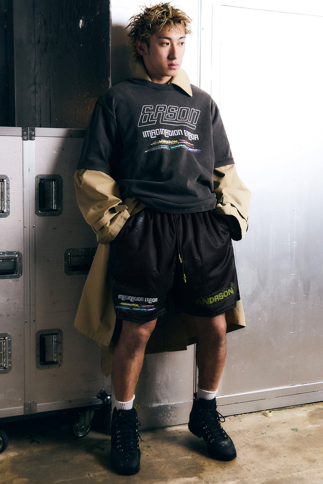 IMAGINATION ERROR T-SHIRTS BLACK