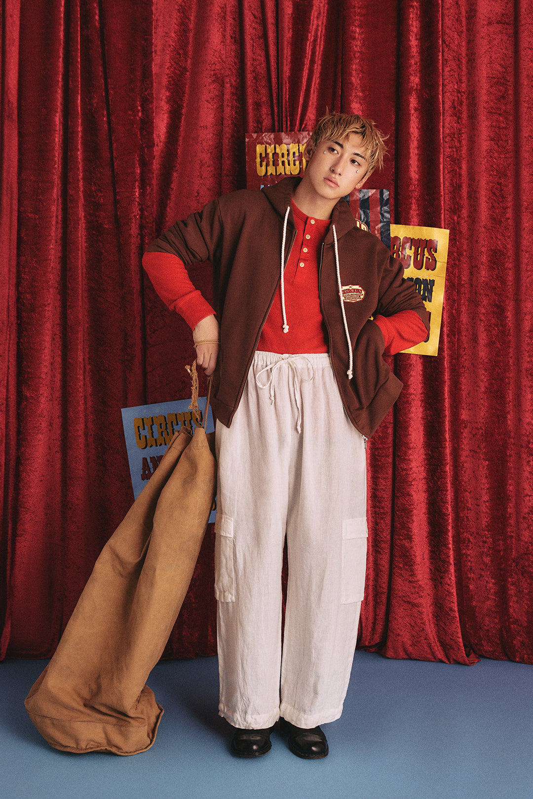 CIRCUS SWEAT FULL ZIP HOODIE