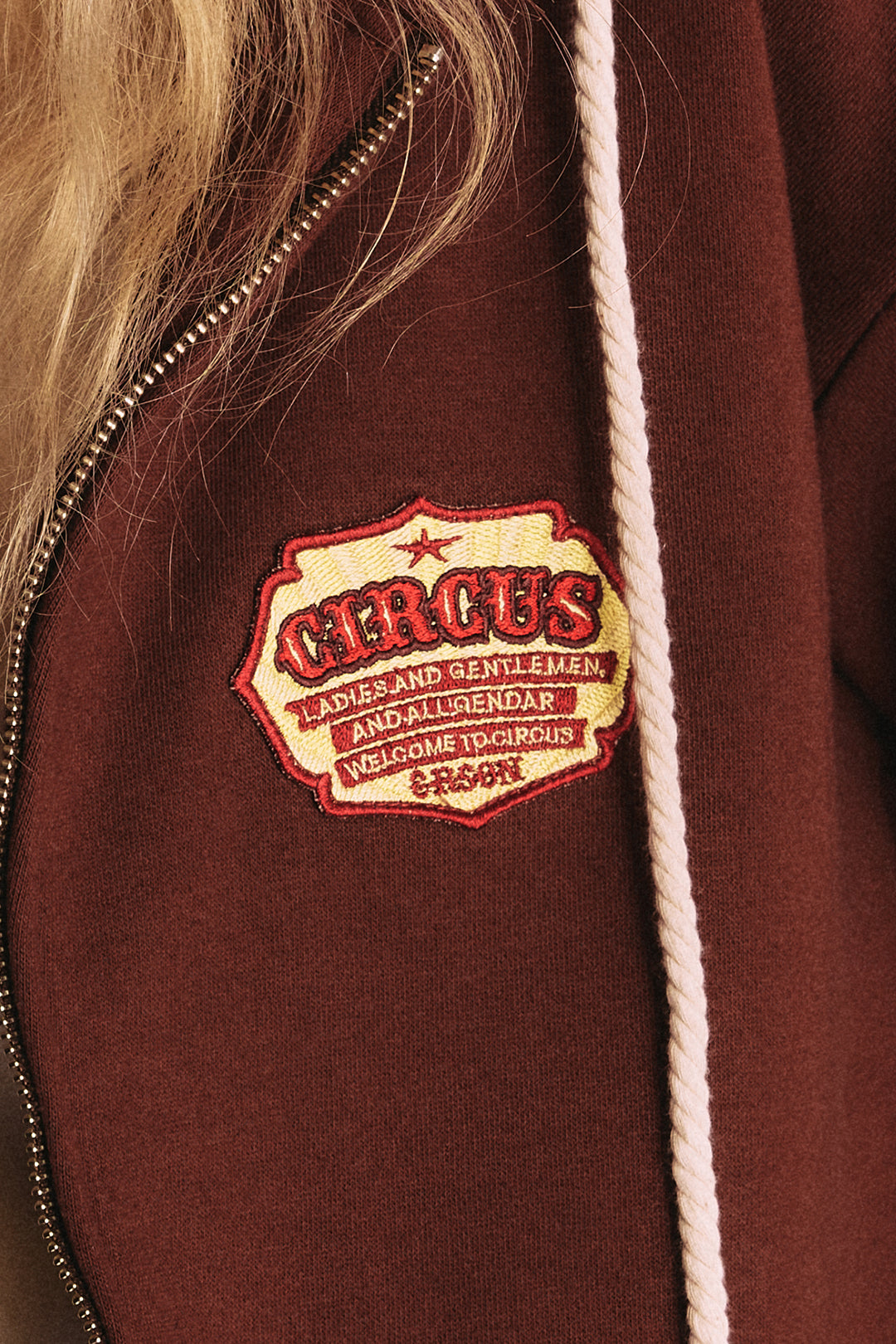 CIRCUS SWEAT FULL ZIP HOODIE