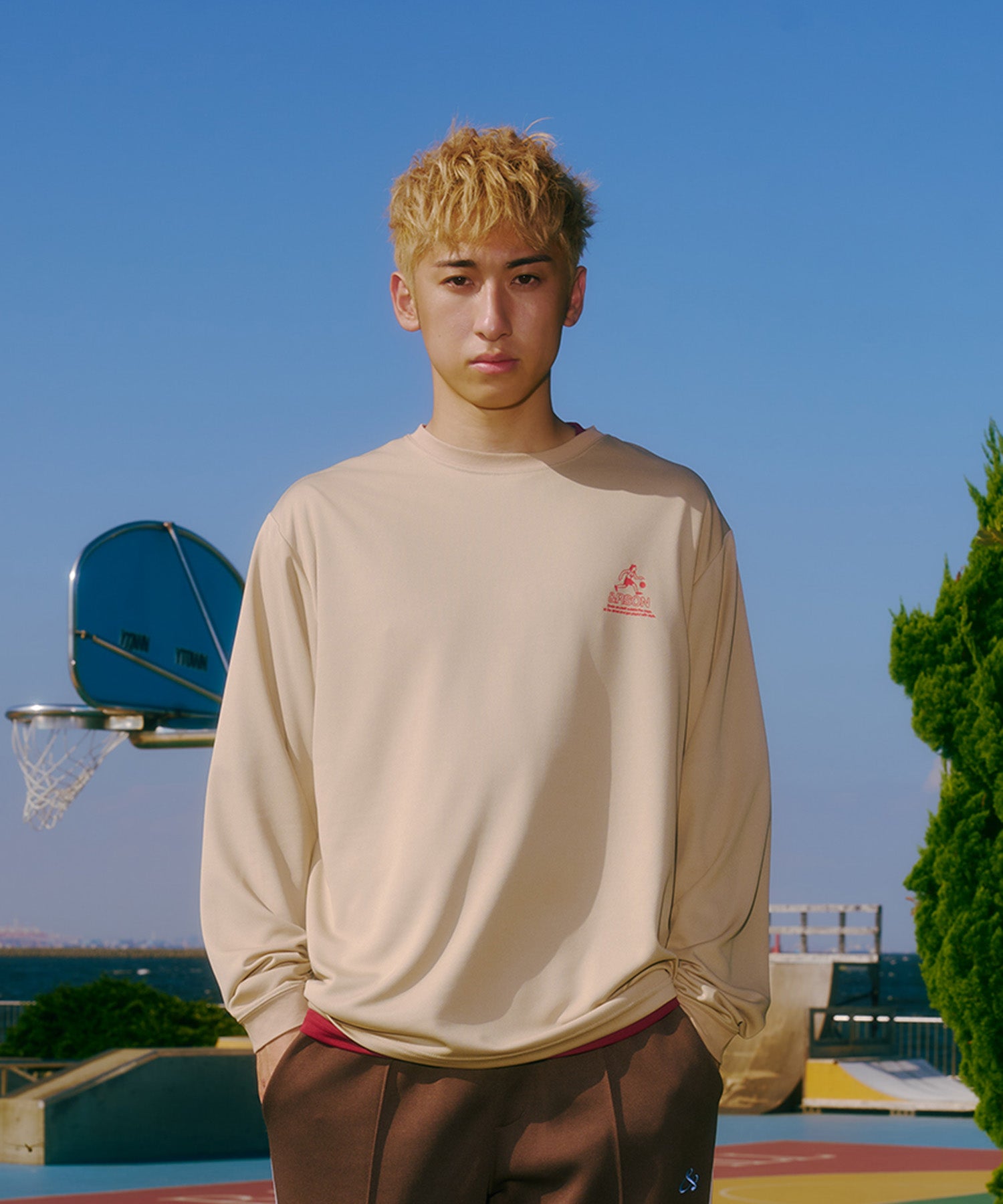 STANDARD L/S T-SHIRT BEIGE