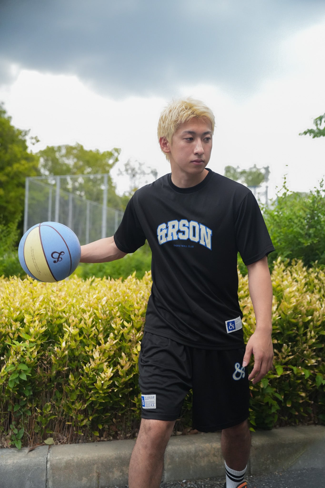 【NEW】STANDARD LOGO T-SHIRTS / BLACK