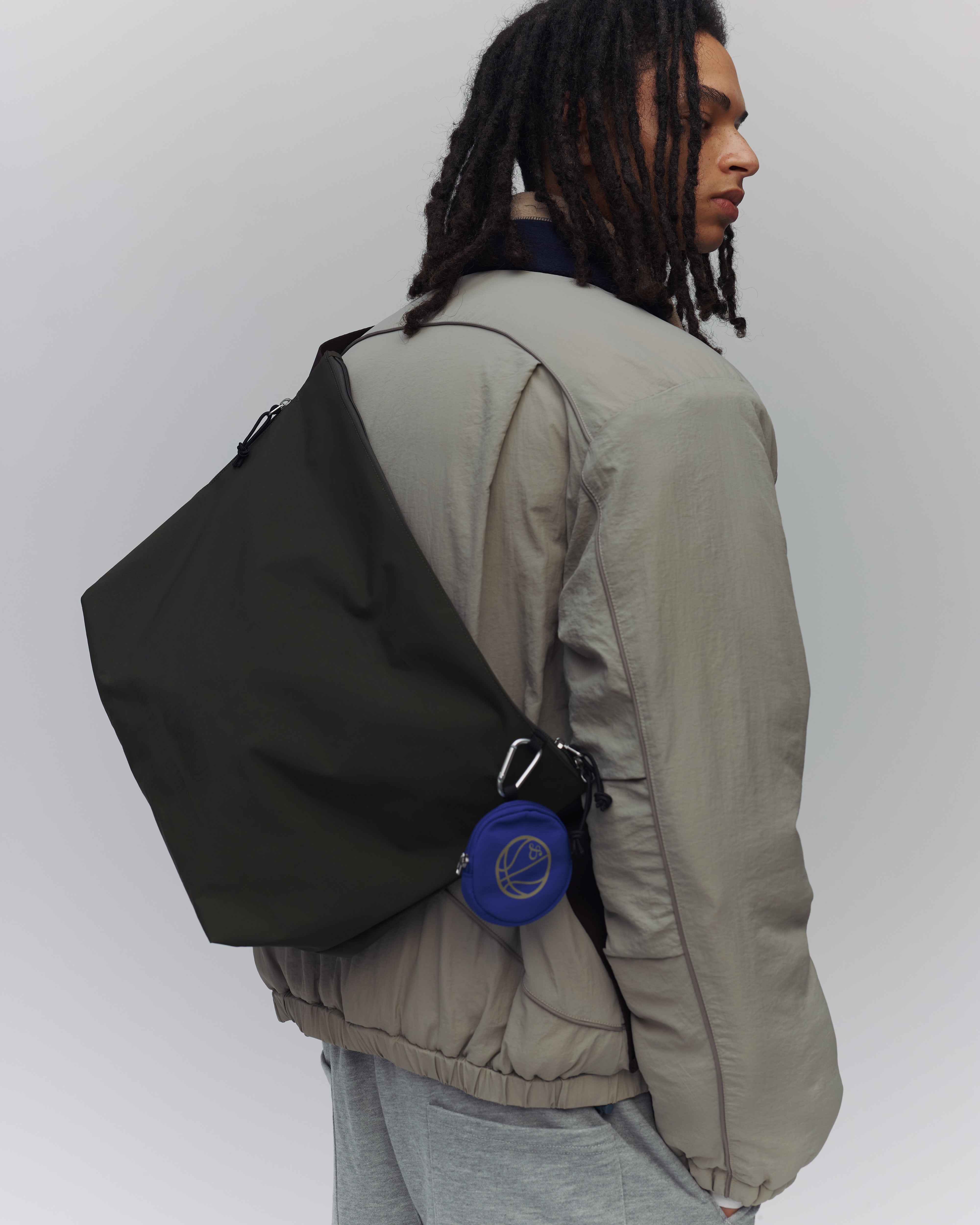 STANDARD SHOULDER BAG