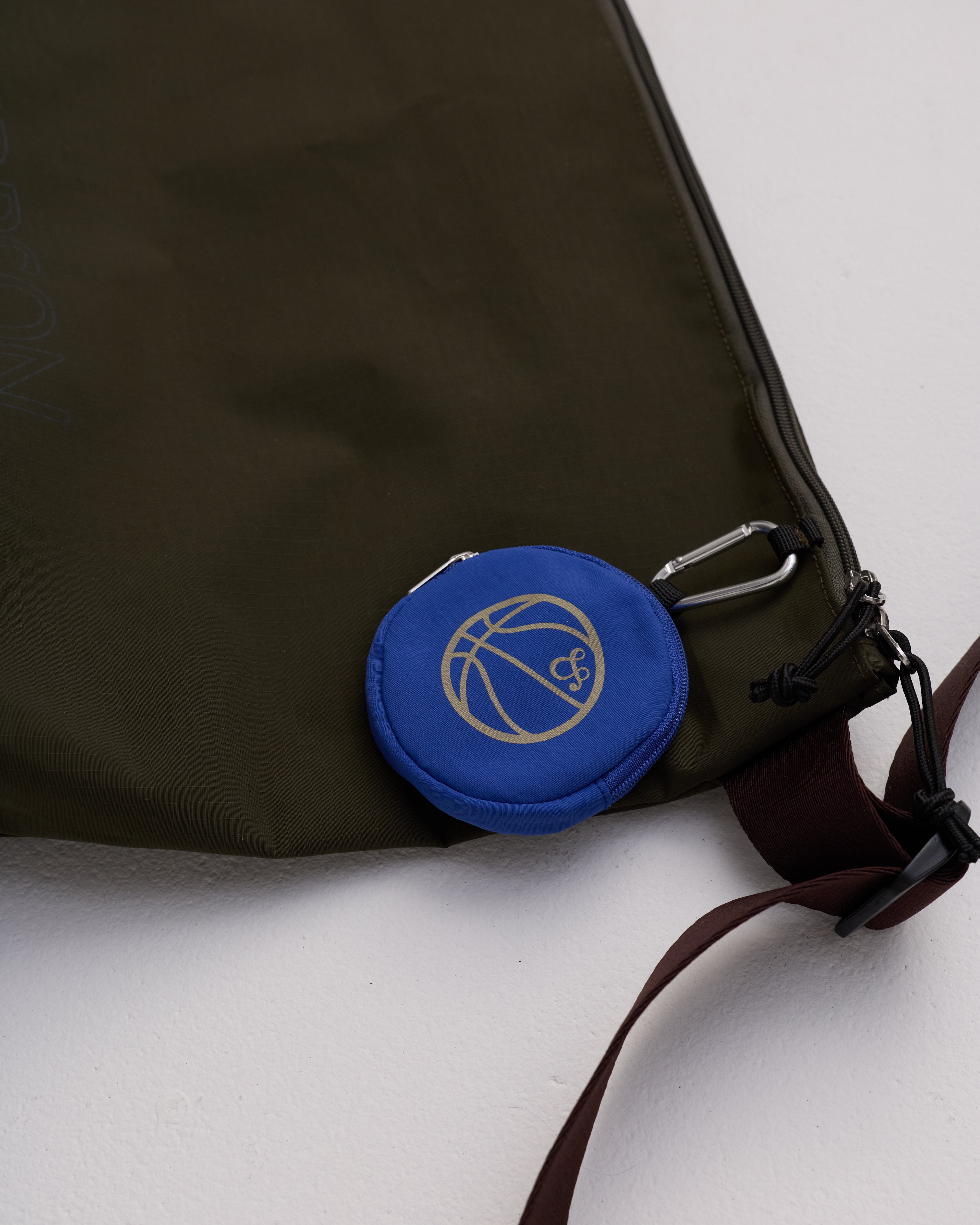 STANDARD SHOULDER BAG