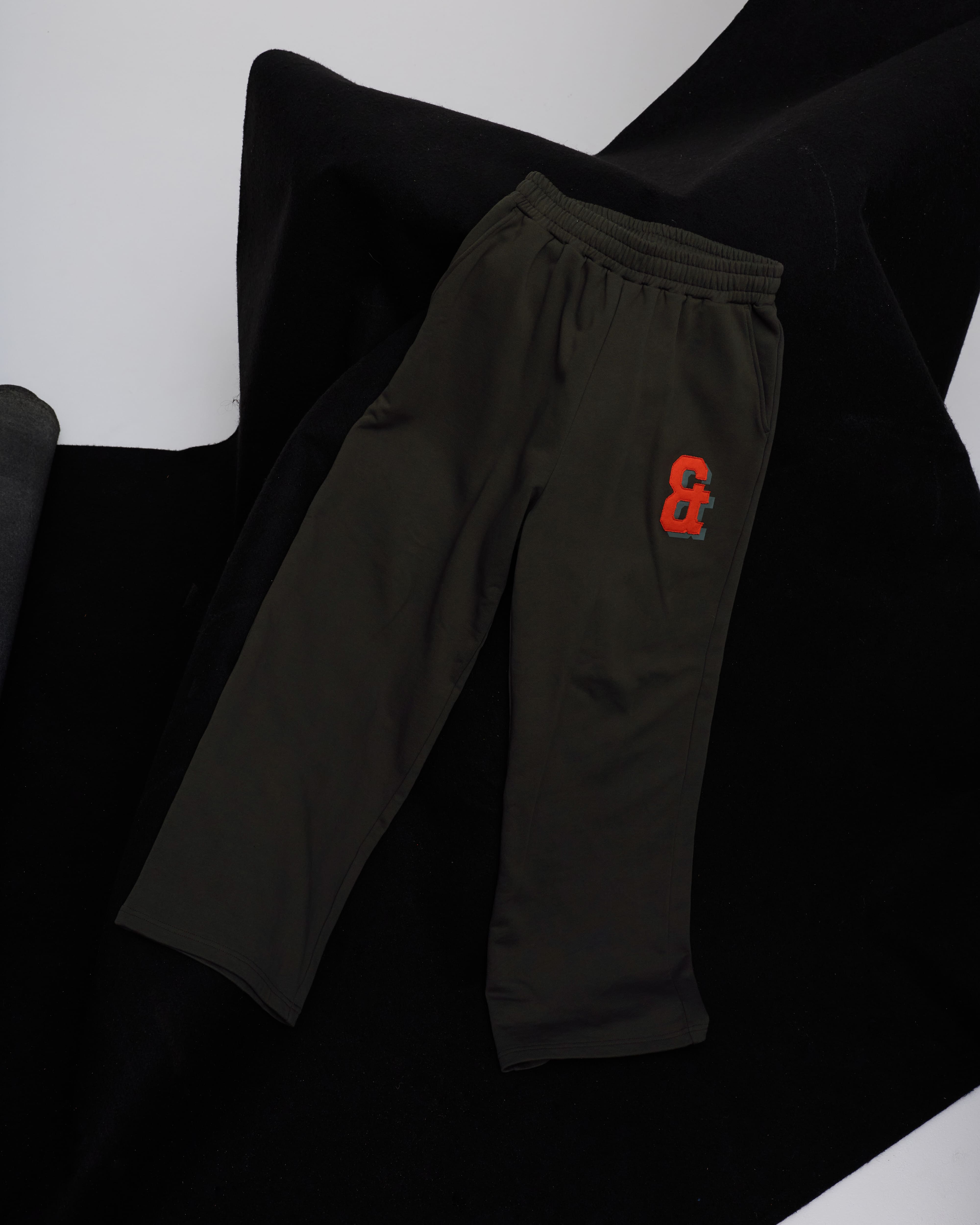 PW PATCH WIDE SWEAT PANTS