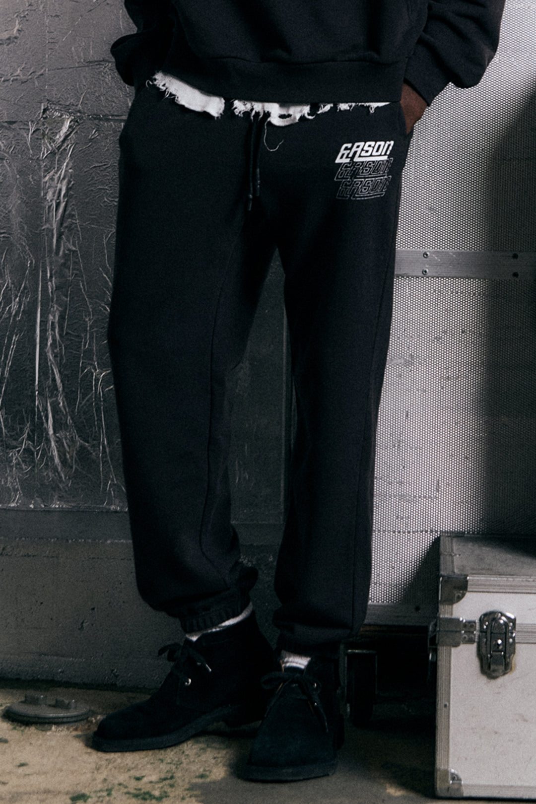 IMAGINATION ERROR SWEAT PANTS