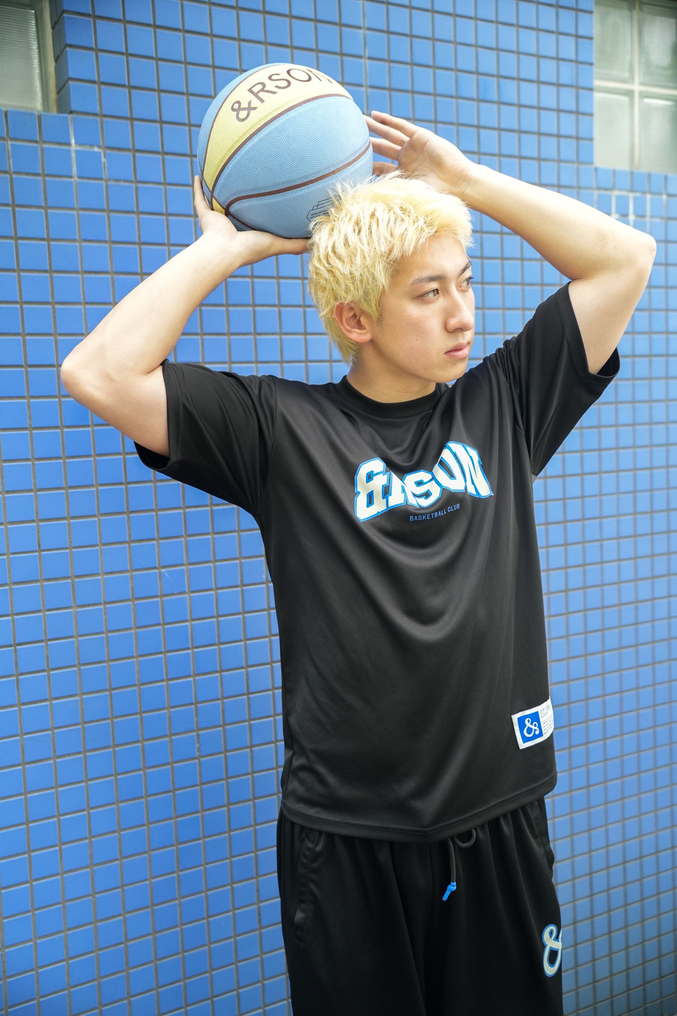 【NEW】STANDARD LOGO T-SHIRTS / BLACK
